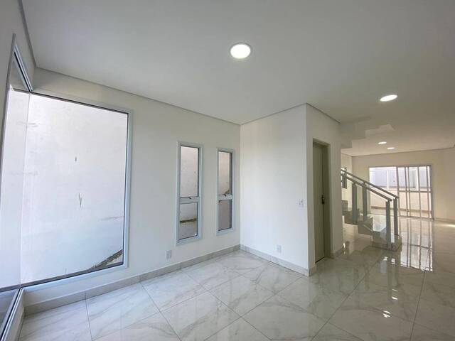 #38 - Casa para Venda em Santana de Parnaíba - SP - 3