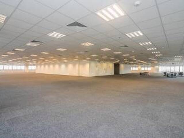 Prédio comercial para Locação em Barueri - 5